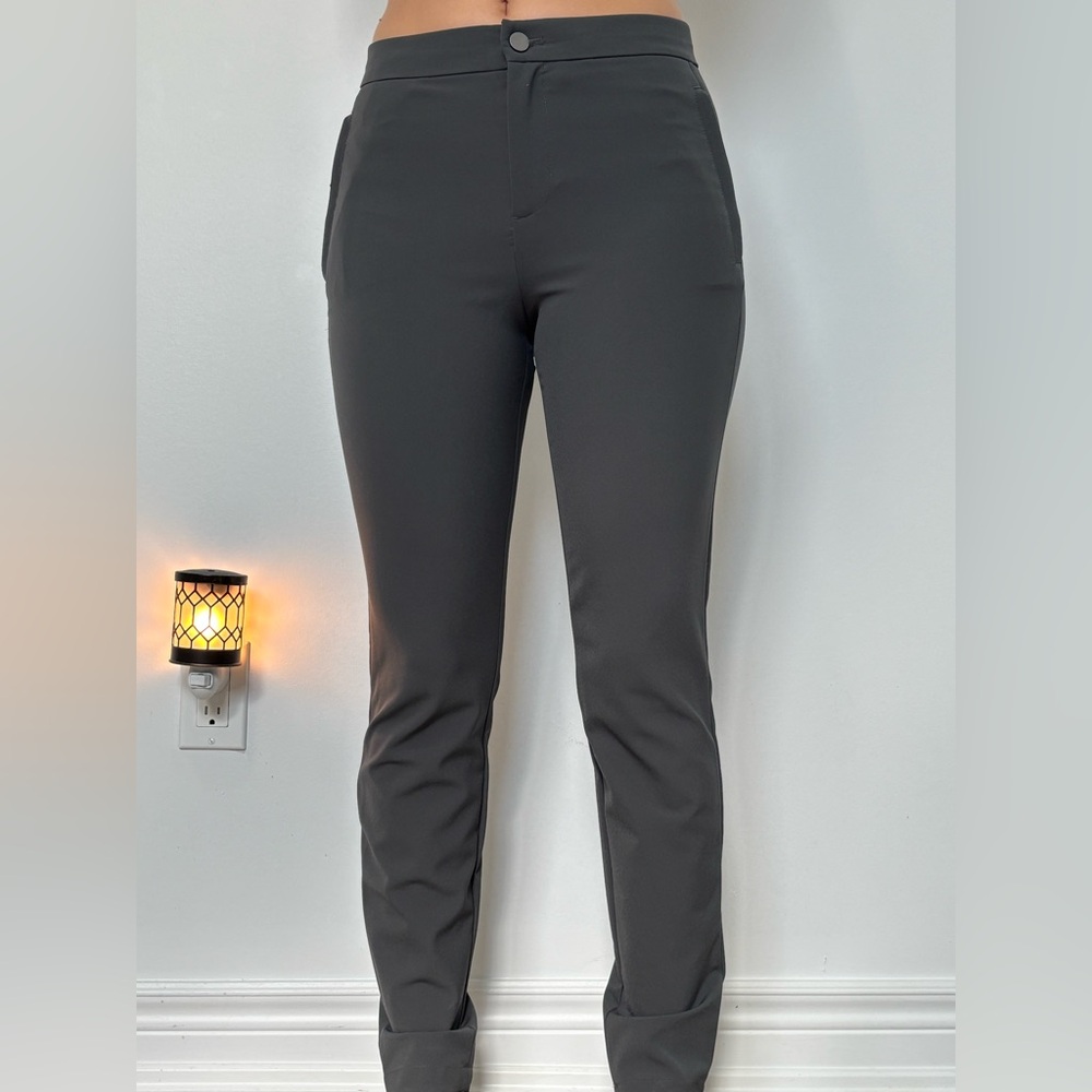 GAP Women's Charcoal Straight Leg Pants